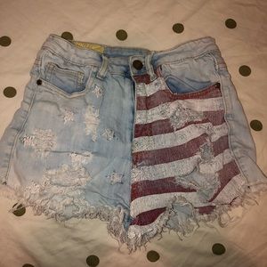 ⚡️Flash Sale⚡️Highwaisted denim shorts